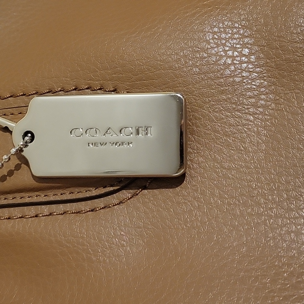 Coach Derby Tote - Picture 3 of 8